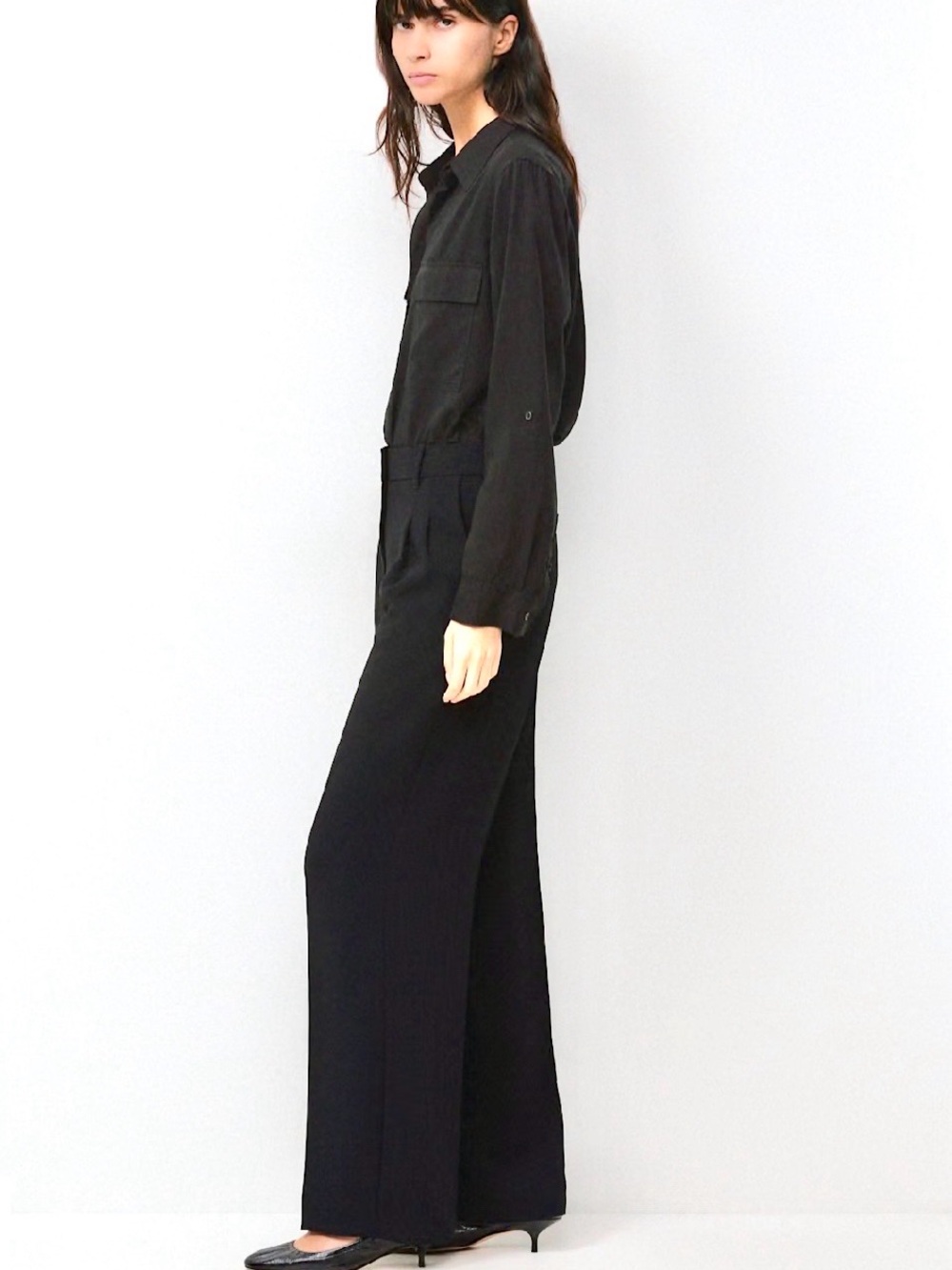 Aritzia The Effortless Pants Black Crepette Wide Leg High Rise Size 10
